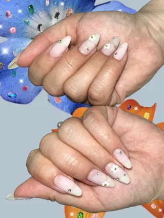 ネイル ゆびノさき所属・坂東 さゆりのネイルデザイン