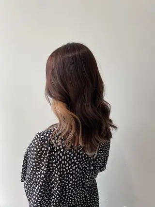 ミディアム WHITE EYE 和歌山 眉毛とまつ毛の専門店所属・福家 実輝のマツエク・マツパデザイン