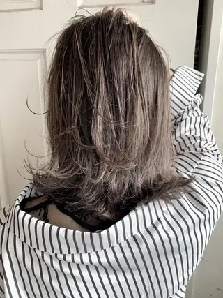 ショート カラー ヘアアレンジ WATARU🔥／ 外国人風ハイライトのヘアスタイル