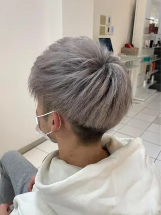 ショート カラー メンズ tasty private garden所属・🇨🇦海外美容師 FUMA🇨🇦のヘアスタイル