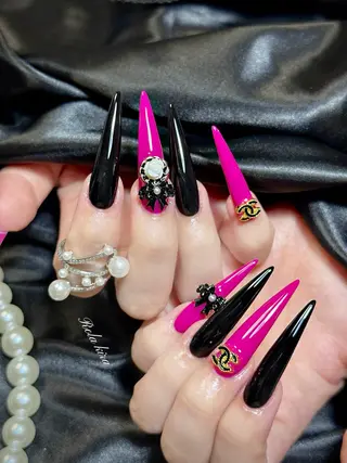 ロング Rola kira nail salon所属・Rola kira 麗のネイルデザイン