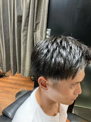 メンズ ヒロ銀座 名駅西口店のヘアスタイル