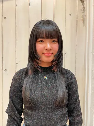 ロング カラー CRESCENDO 山本樹カットカラーのヘアスタイル