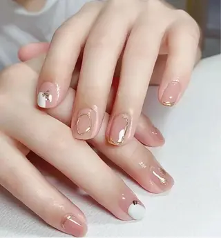 ネイル 💅E•U•B NAIL🌹所属・横浜市中区曙町 ネイルE·U·Bのネイルデザイン