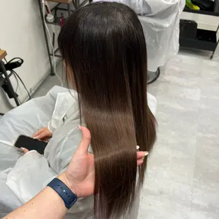 ロング カラー いろあそび所属・12月限定🉐カット モデル募集🉐のヘアスタイル