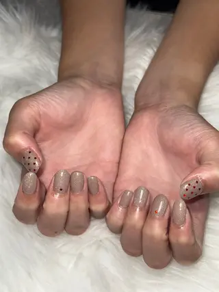 ネイル Momoka 🍑🎀のネイルデザイン