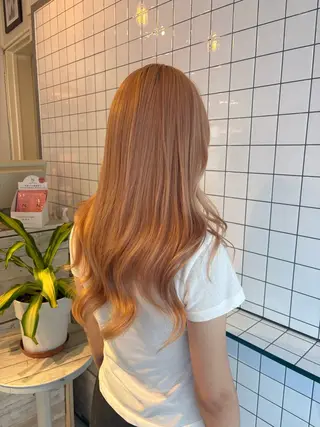 ロング カラー エクステ ハイトーン 💭黒崎ハルカのヘアスタイル