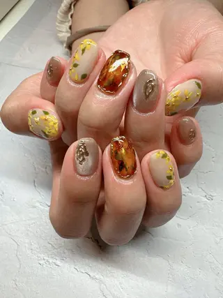 ネイル nailist SATO【銀座】のネイルデザイン