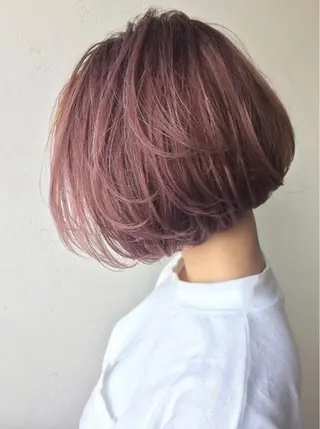 カラー 古屋 花織のヘアスタイル