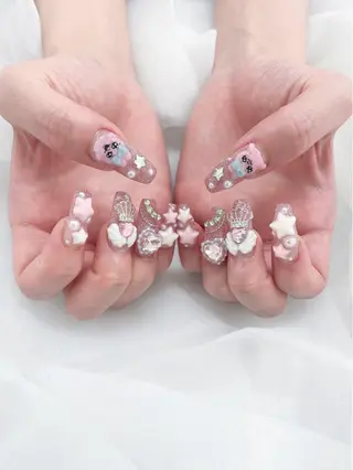 ネイル 五十嵐 美智のネイルデザイン