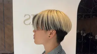 カラー メンズ 😈せいと😈 ハイトーン/縮毛矯正のヘアスタイル