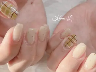 ネイル 芦辺 香奈のネイルデザイン