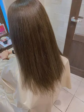 セミロング カラー特化 横川　翔希のヘアスタイル