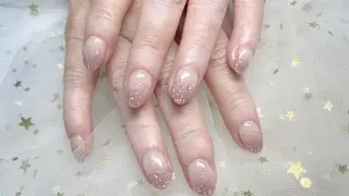 ネイル 伊野 麗のネイルデザイン