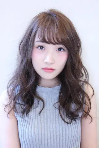 セミロング ロング カラー LoRE hair 四条河原町 西尾友里のヘアスタイル