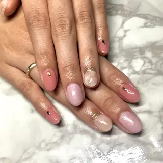 ネイル Allure小山店 Maiのネイルデザイン