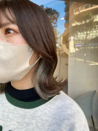 ミディアム カラー 細野 菜月のヘアスタイル