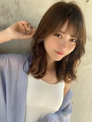 ミディアム カラー 🧡くびれヘア/前髪 顔周り🧡久原結衣のヘアスタイル
