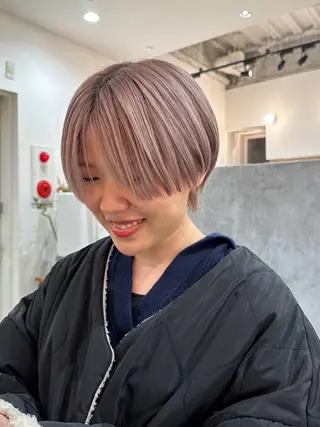 ショート 切りっぱなしボブ 大阪梅田/きょうかのヘアスタイル