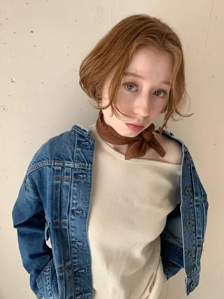 ショート カラー ブリーチカラー💛 モテ髪💛AMIのヘアスタイル