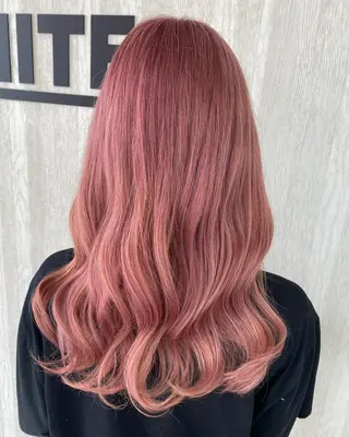 ロング カラー UNDER vr 【アンダーバー】のヘアスタイル