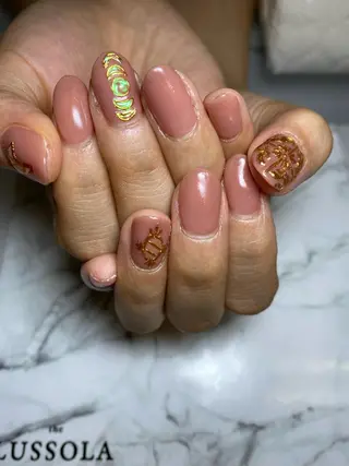 ネイル O. AKINAのネイルデザイン