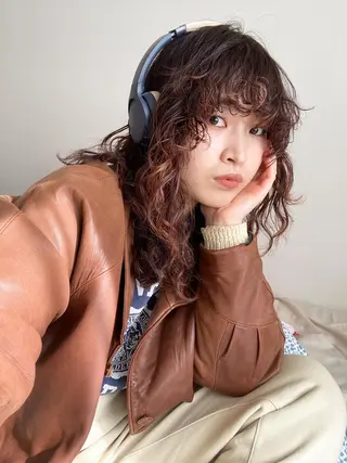 ロング カラー パーマ ヘアアレンジ メンズ キッズ ネイル マツエク・マツパ アイブロウ パーマスタイル🔅 sayacaのヘアスタイル