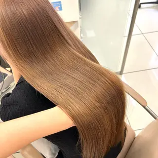 カラー ハイトーン👱‍♀️ シールエクステ/彩花のヘアスタイル