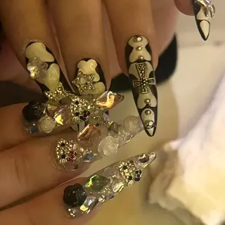 セミロング ゆびノさき 天王寺のネイルデザイン