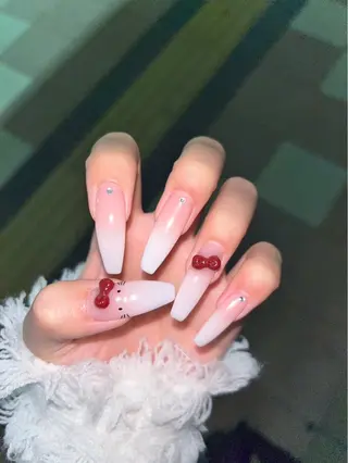 ネイル yoshida .のネイルデザイン