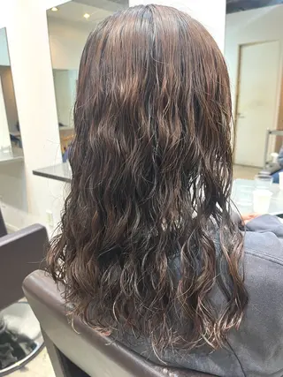 パーマ 【arc】 佐藤未希穂/レイヤーのヘアスタイル