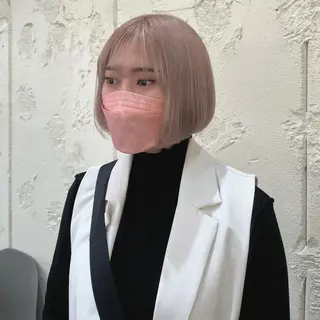 ショート カラー ハイトーン🦢 Natsumiのヘアスタイル