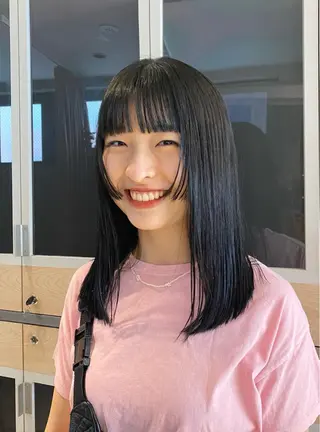 ロング カラー 艶髪/ダークトーン 🩶丸山日向のヘアスタイル