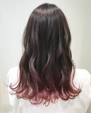 ロング "オクムラ タクヤ"のヘアスタイル