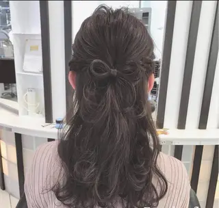 ヘアアレンジ 🦋ミルクティーベー ジュ🦋mayukiのヘアスタイル