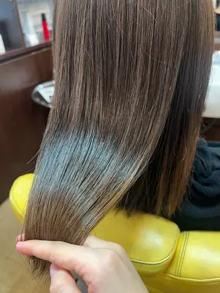 ミディアム カラー ヘアアレンジ hair  bh.maara所属・bh.maara デザイン／ハイトーンのヘアスタイル