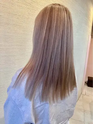 ロング 箕浦 稜真のヘアスタイル