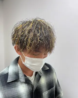 ショート パーマ メンズ Utata literie所属・嵯峨 大地/パーマ/ ハード系/特殊系のヘアスタイル