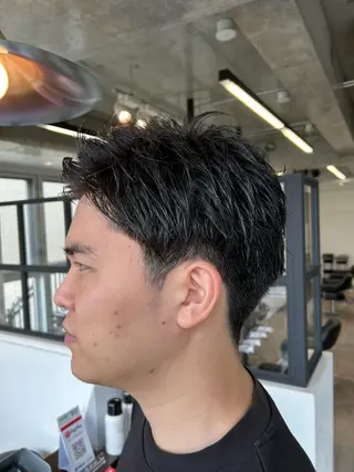 ショート メンズ 髪質改善/縮毛矯正/ 透明感カラーYUMAのヘアスタイル