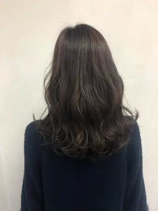 セミロング カラー CoCooN Hiromiのヘアスタイル
