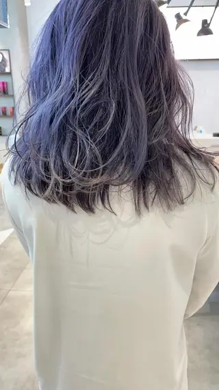 セミロング カラー 🇰🇷カルマパーマ kaito🇰🇷のヘアスタイル