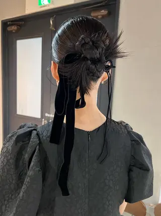 セミロング カラー ヘアアレンジ ツキノキ ミナのヘアスタイル