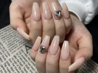 ネイル 長さだし 専門店のネイルデザイン