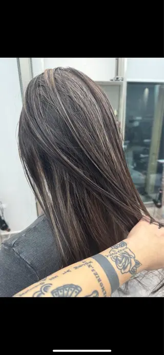 ロング [fifth] 可知 逸大のヘアスタイル