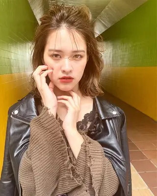 ミディアム 三戸 修平のヘアスタイル