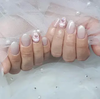 ネイル 金井 奈々のネイルデザイン