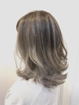 カラー MUK ムクのヘアスタイル