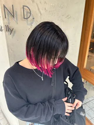 ミディアム カラー 成田 智彩のヘアスタイル