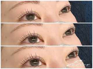 マツエク・マツパ Felice学芸大学/まつげ/眉毛専門サロン所属・Felice AYAの眉毛・アイブロウイメージ