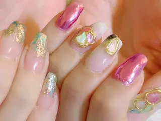 ネイル Lefreak (レフリーク).のネイルデザイン